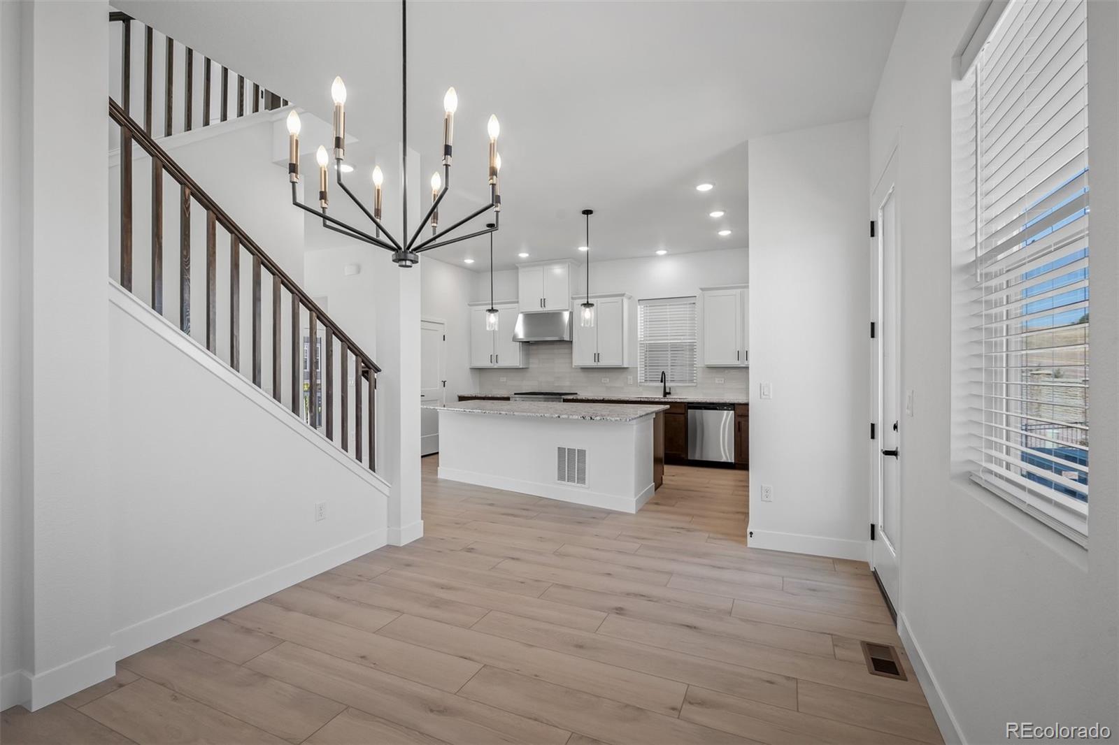 MLS Image #18 for 4684  peak crest view,colorado springs, Colorado