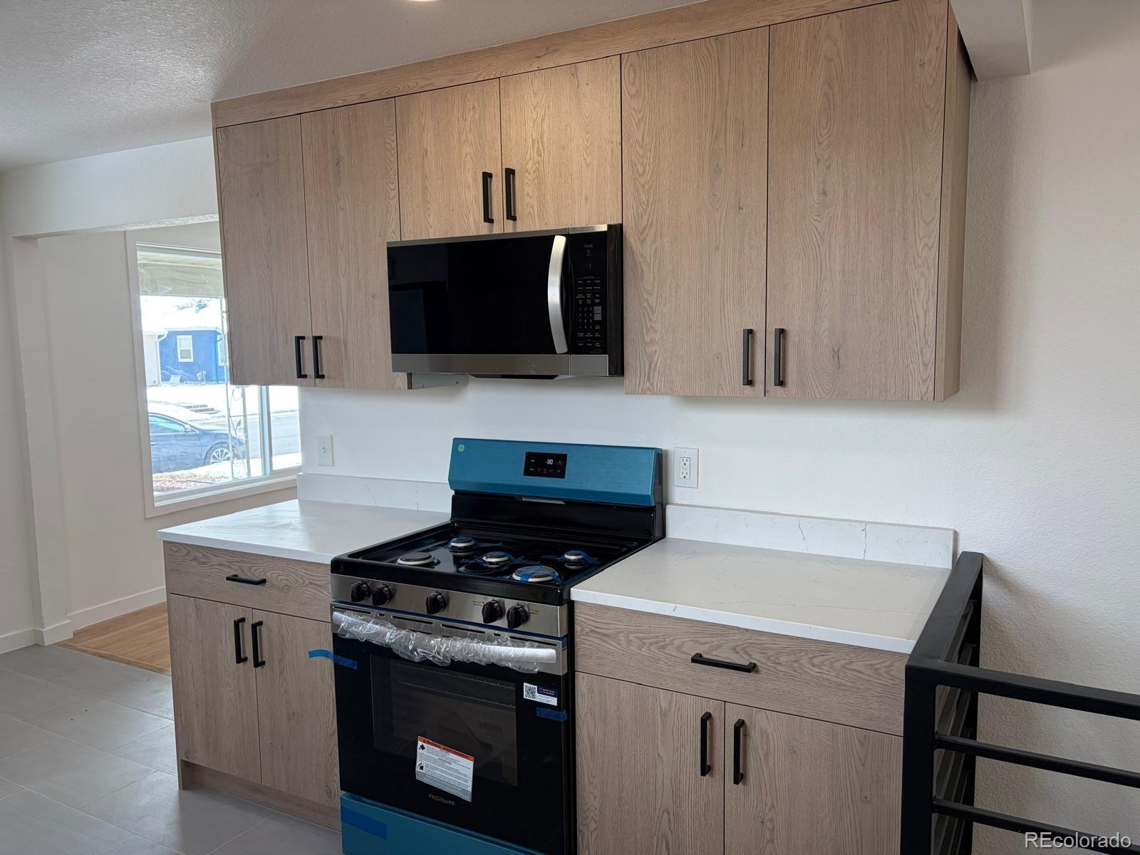 MLS Image #3 for 225  yates street,denver, Colorado