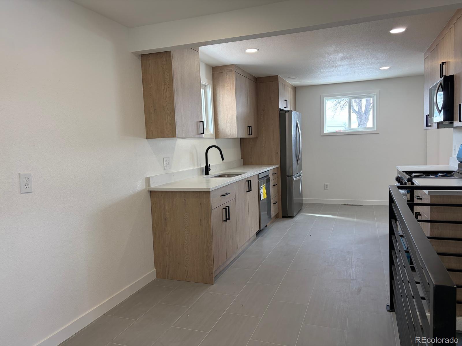 MLS Image #5 for 225  yates street,denver, Colorado