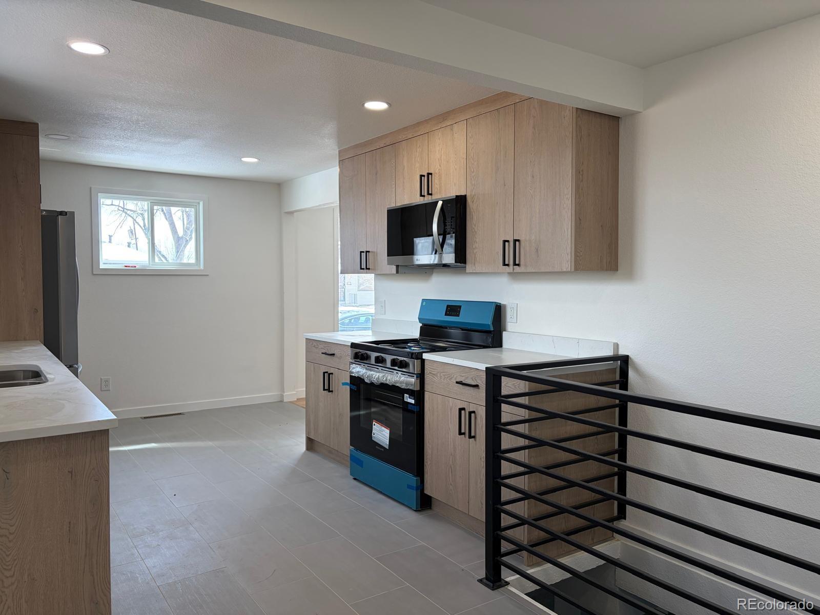 MLS Image #6 for 225  yates street,denver, Colorado