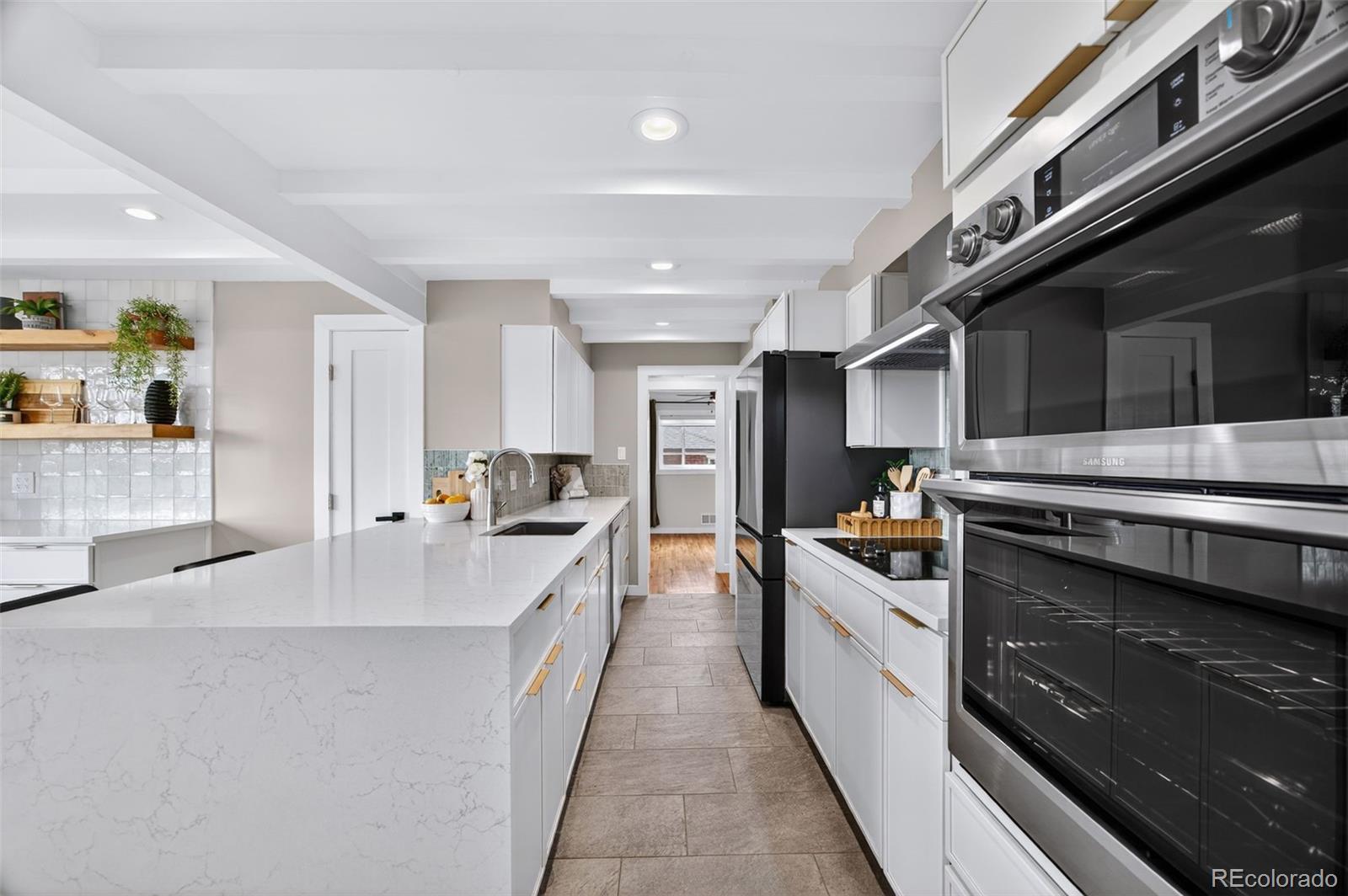 MLS Image #6 for 3075 s holly place,denver, Colorado