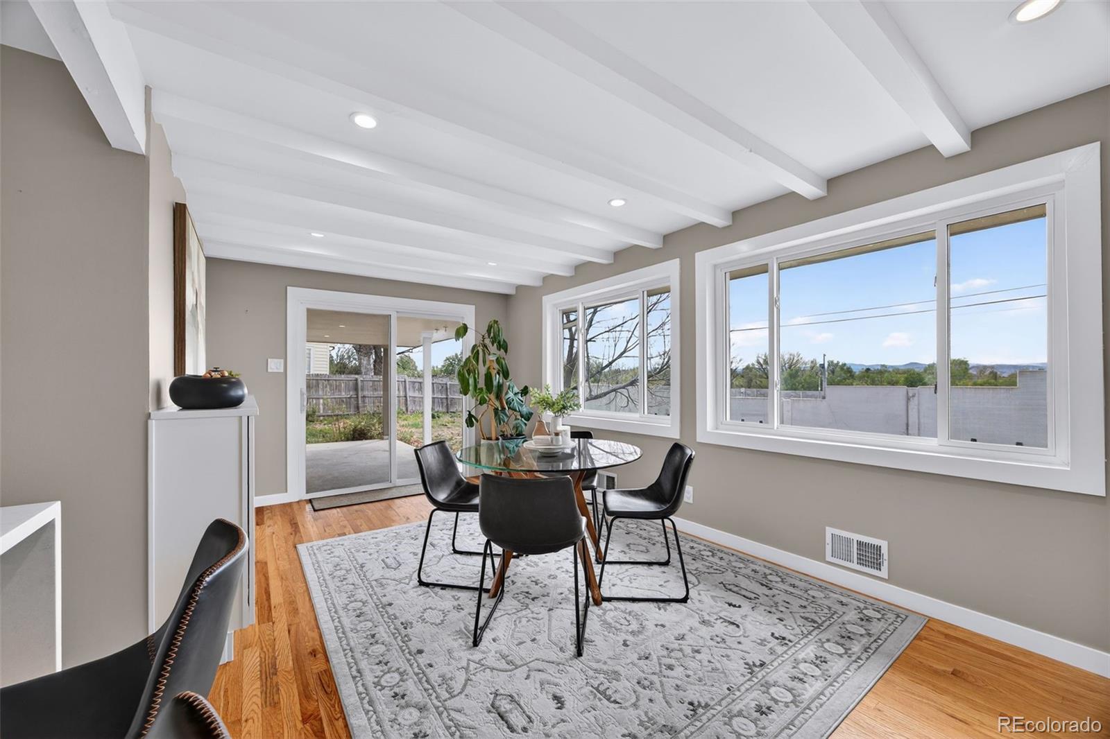 MLS Image #9 for 3075 s holly place,denver, Colorado