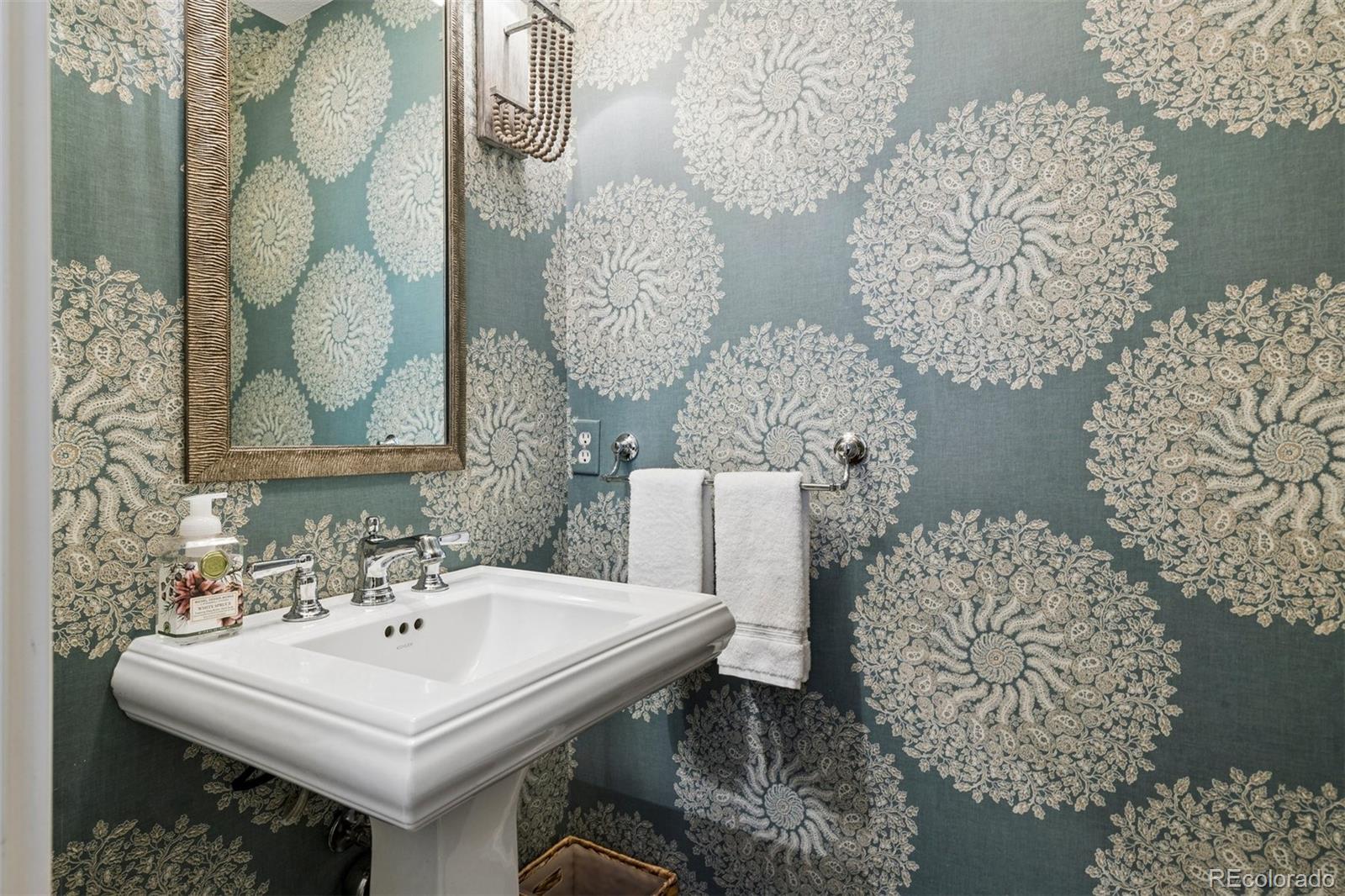 MLS Image #18 for 1190 e kenyon avenue,cherry hills village, Colorado