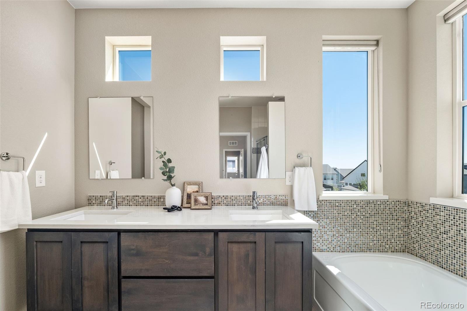 MLS Image #29 for 6753  mariposa court,denver, Colorado