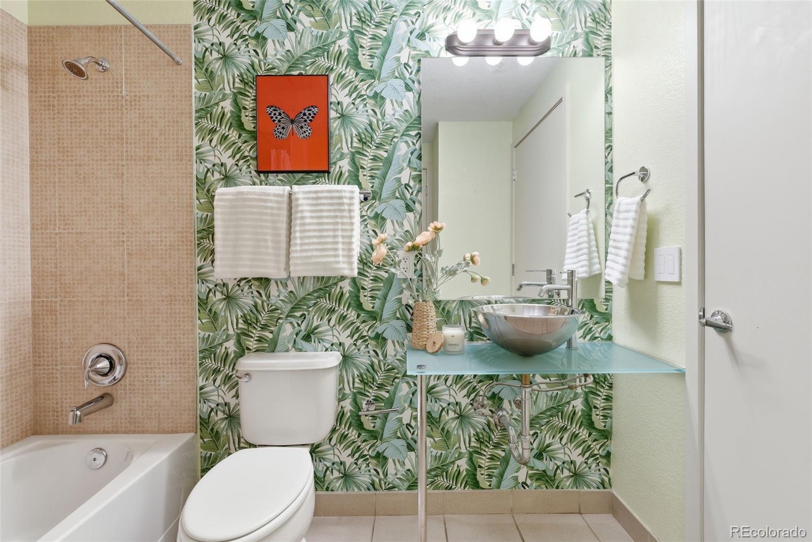MLS Image #12 for 3033  blake street,denver, Colorado