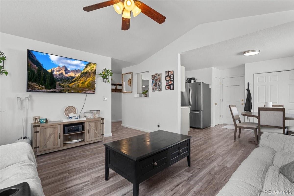MLS Image #10 for 832  thornhill place,fort collins, Colorado