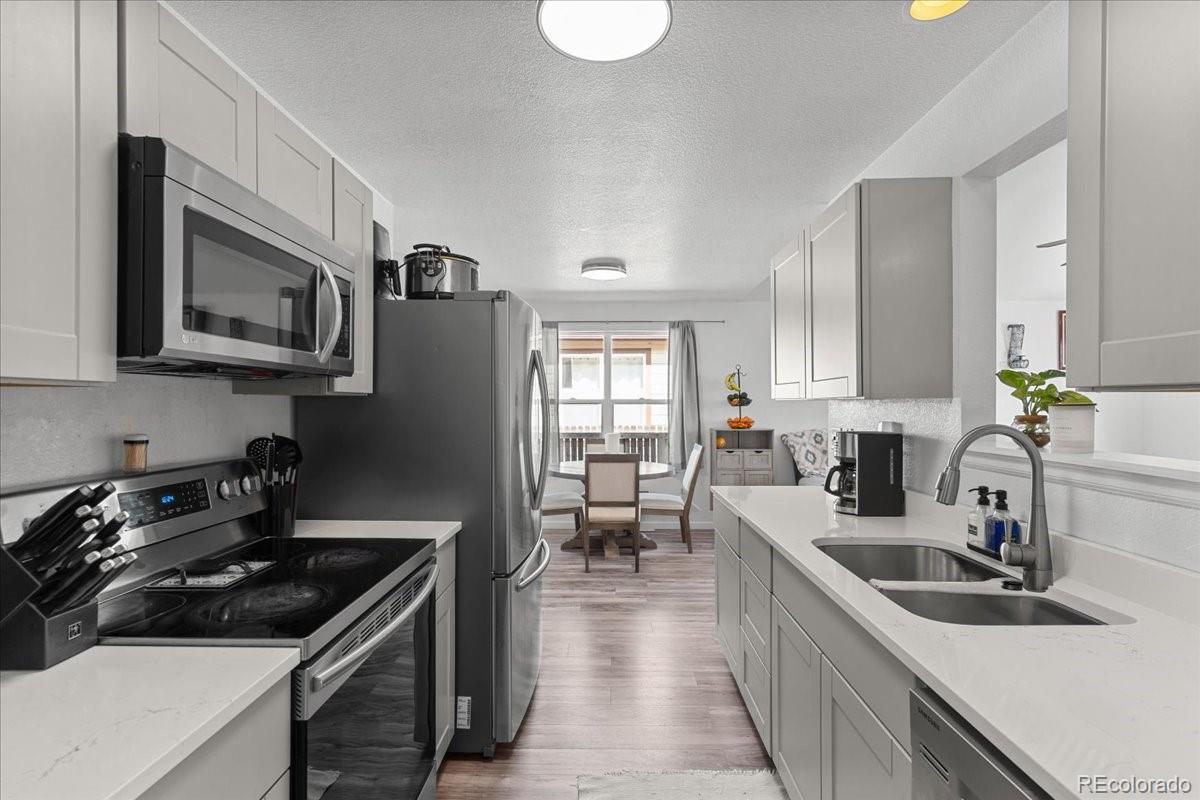 MLS Image #6 for 832  thornhill place,fort collins, Colorado