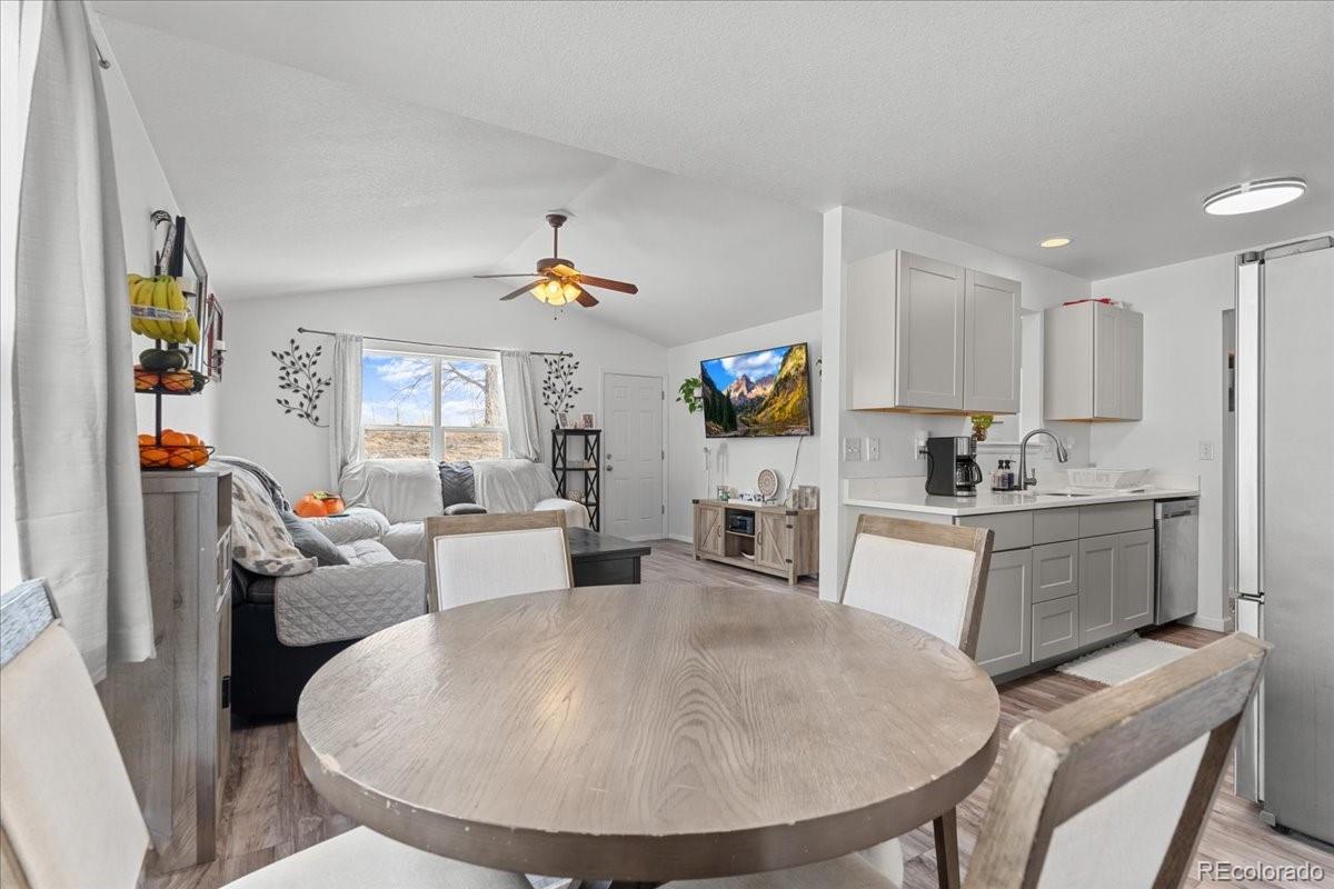 MLS Image #8 for 832  thornhill place,fort collins, Colorado