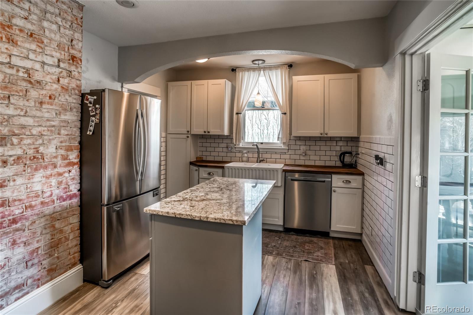 MLS Image #2 for 1025 e boulder street,colorado springs, Colorado