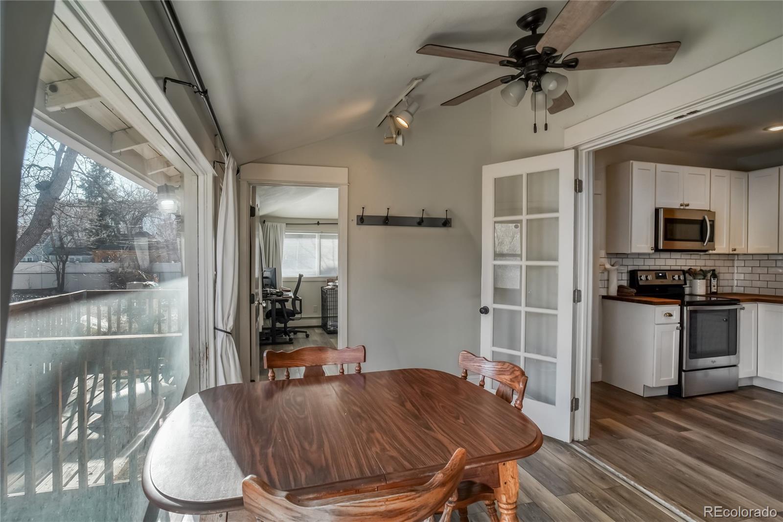 MLS Image #6 for 1025 e boulder street,colorado springs, Colorado
