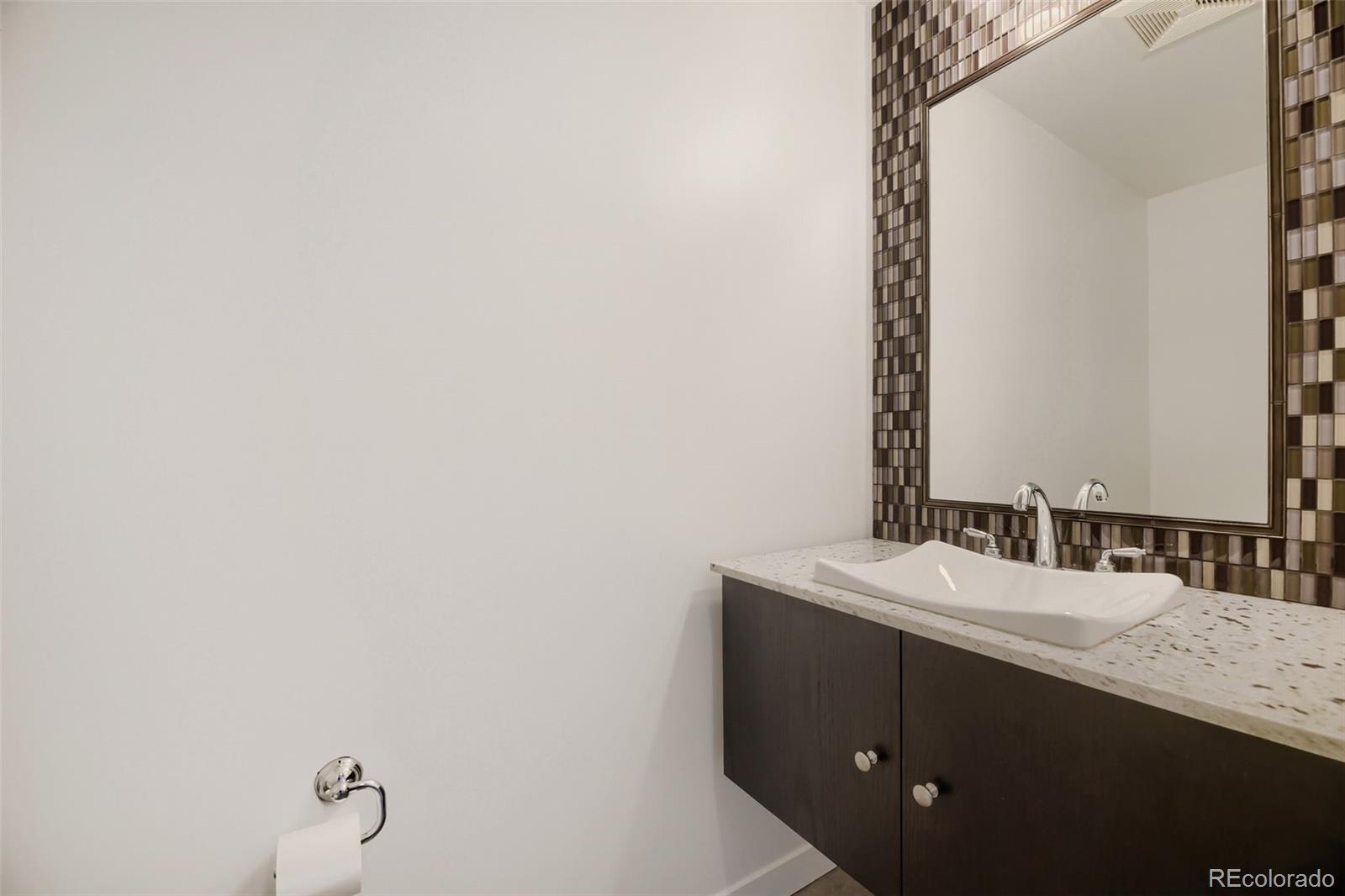 MLS Image #10 for 2001  lincoln street 710,denver, Colorado