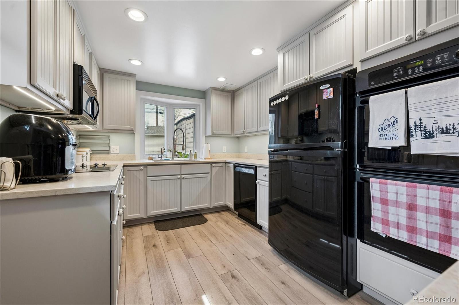 MLS Image #13 for 1819 s madison street,denver, Colorado