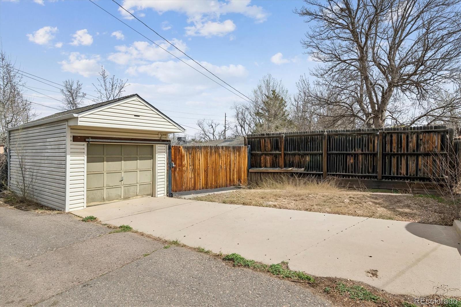 MLS Image #25 for 1819 s madison street,denver, Colorado