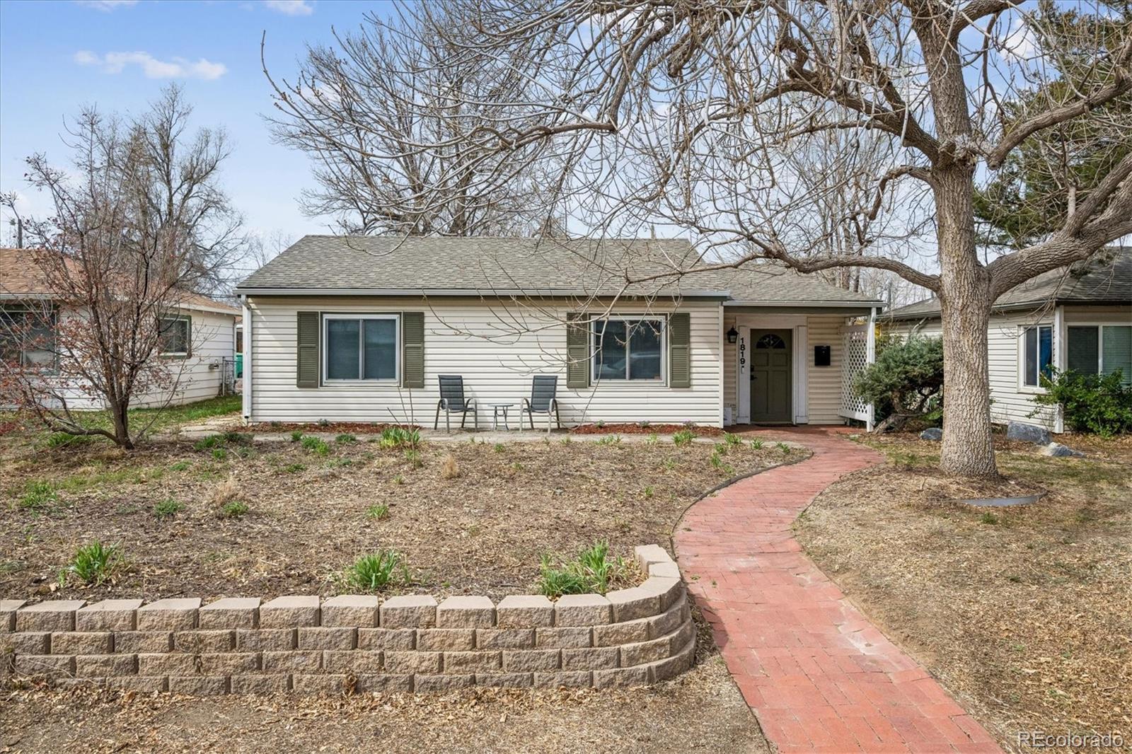 MLS Image #26 for 1819 s madison street,denver, Colorado