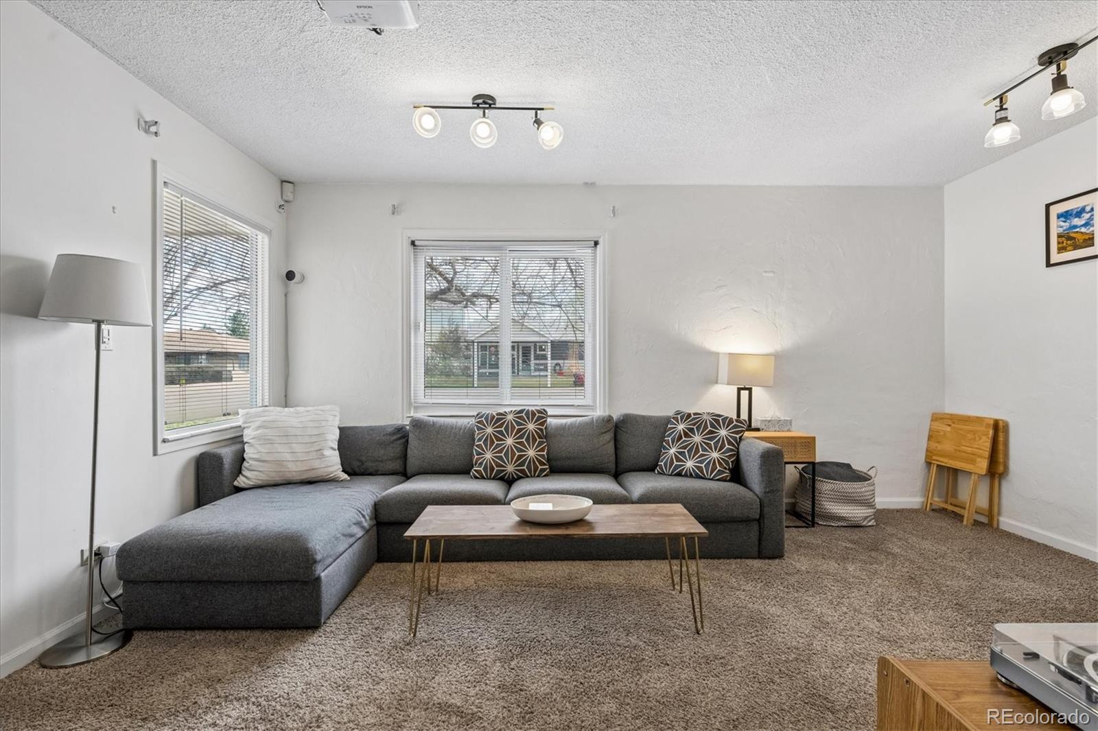 MLS Image #4 for 1819 s madison street,denver, Colorado