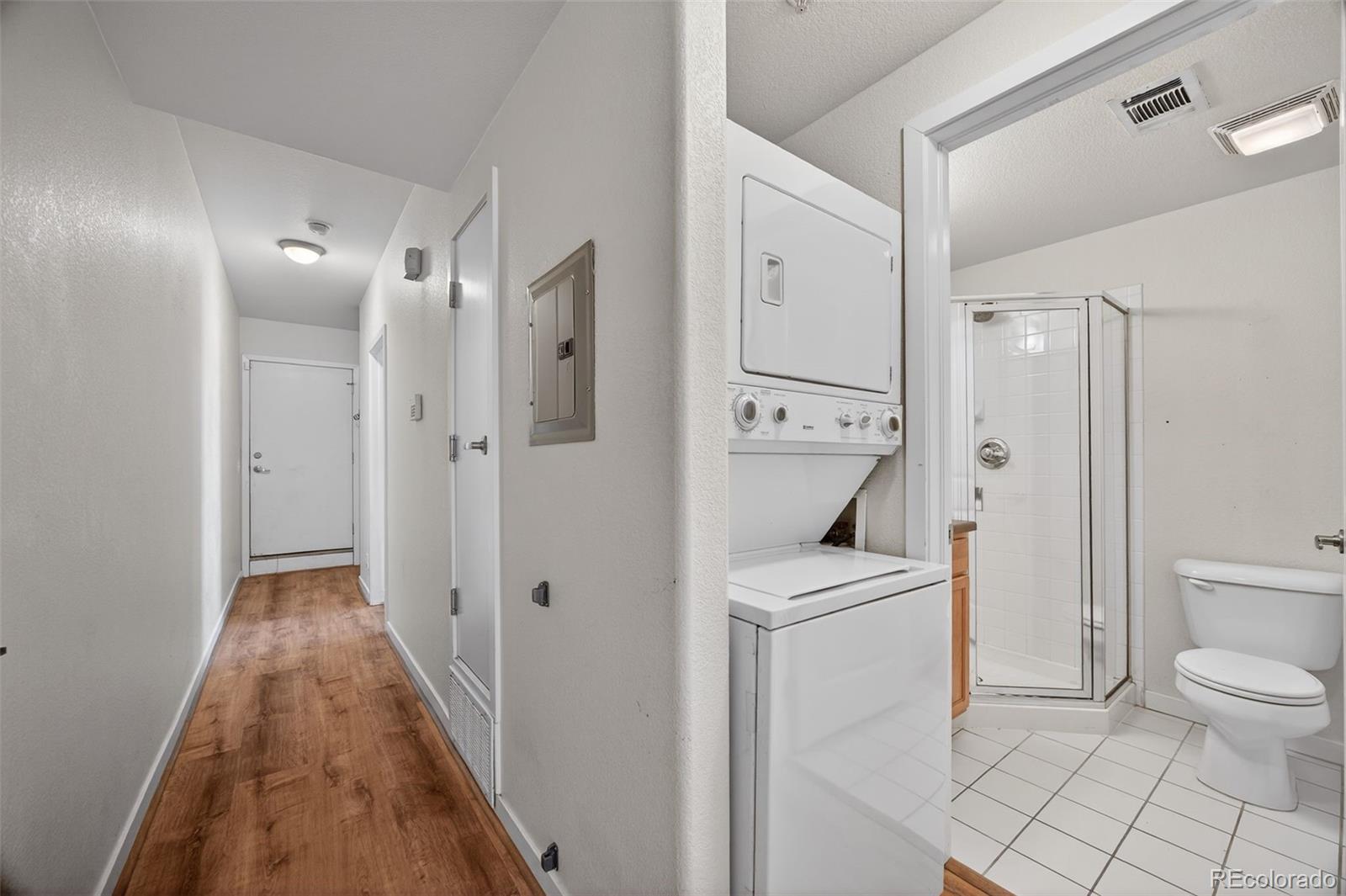 MLS Image #13 for 2389 s high street,denver, Colorado