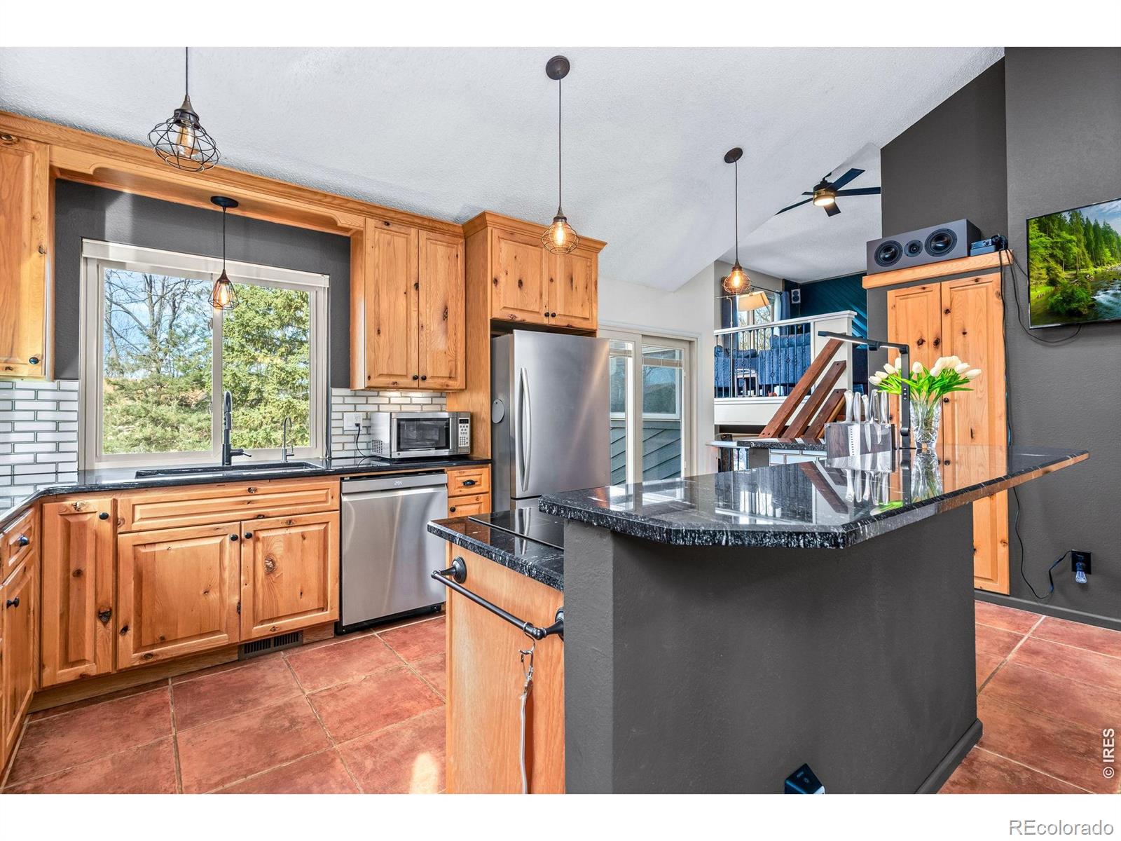 MLS Image #15 for 2331  flora drive,loveland, Colorado