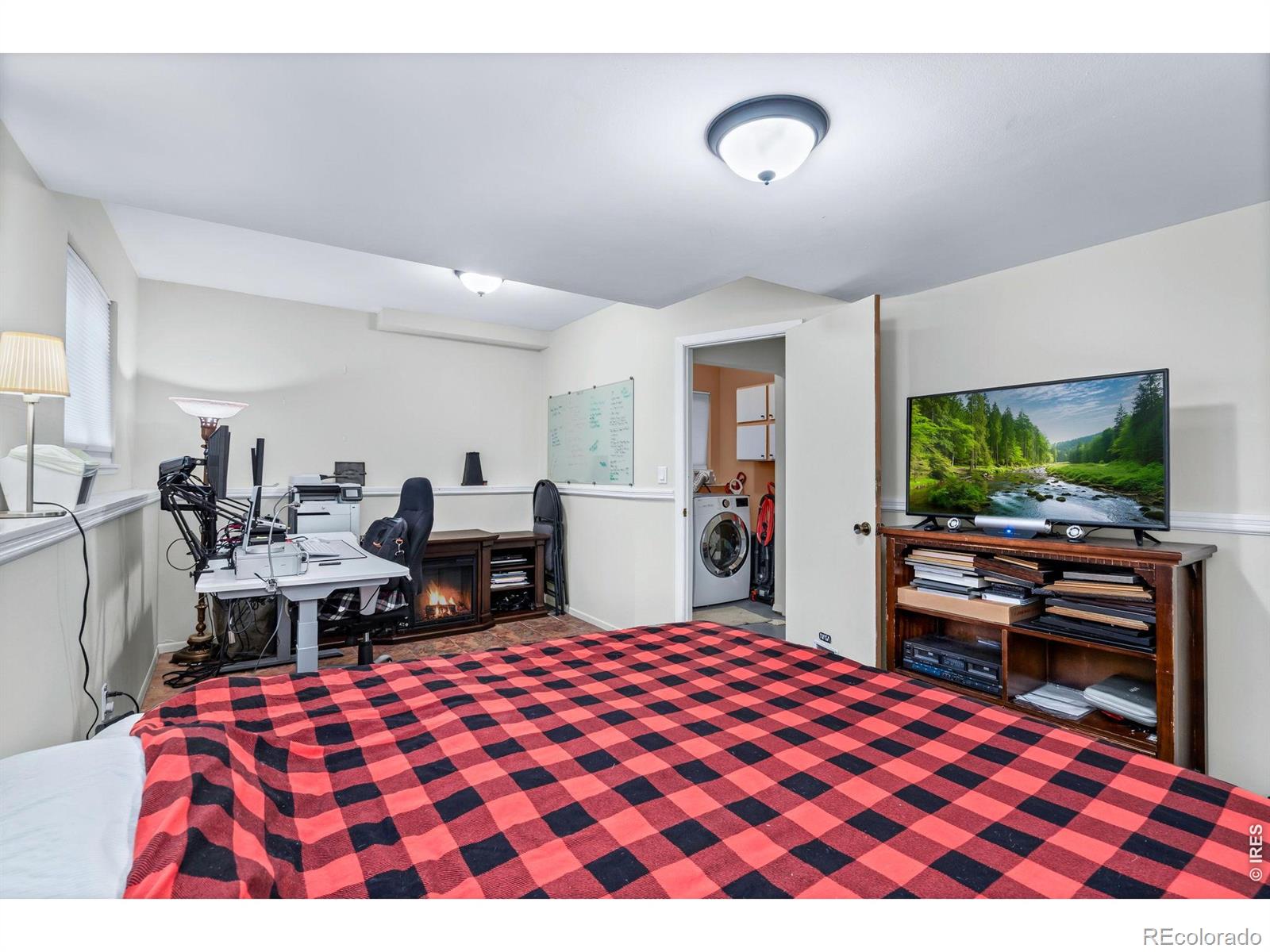 MLS Image #33 for 2331  flora drive,loveland, Colorado