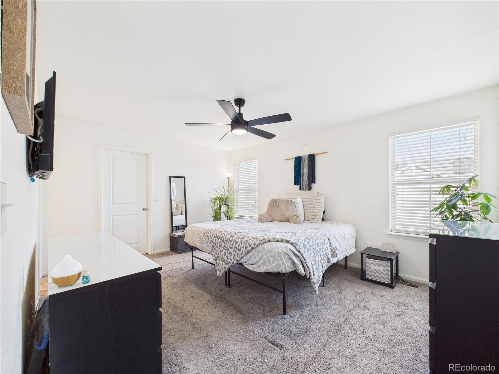 MLS Image #18 for 10541  racine way,commerce city, Colorado