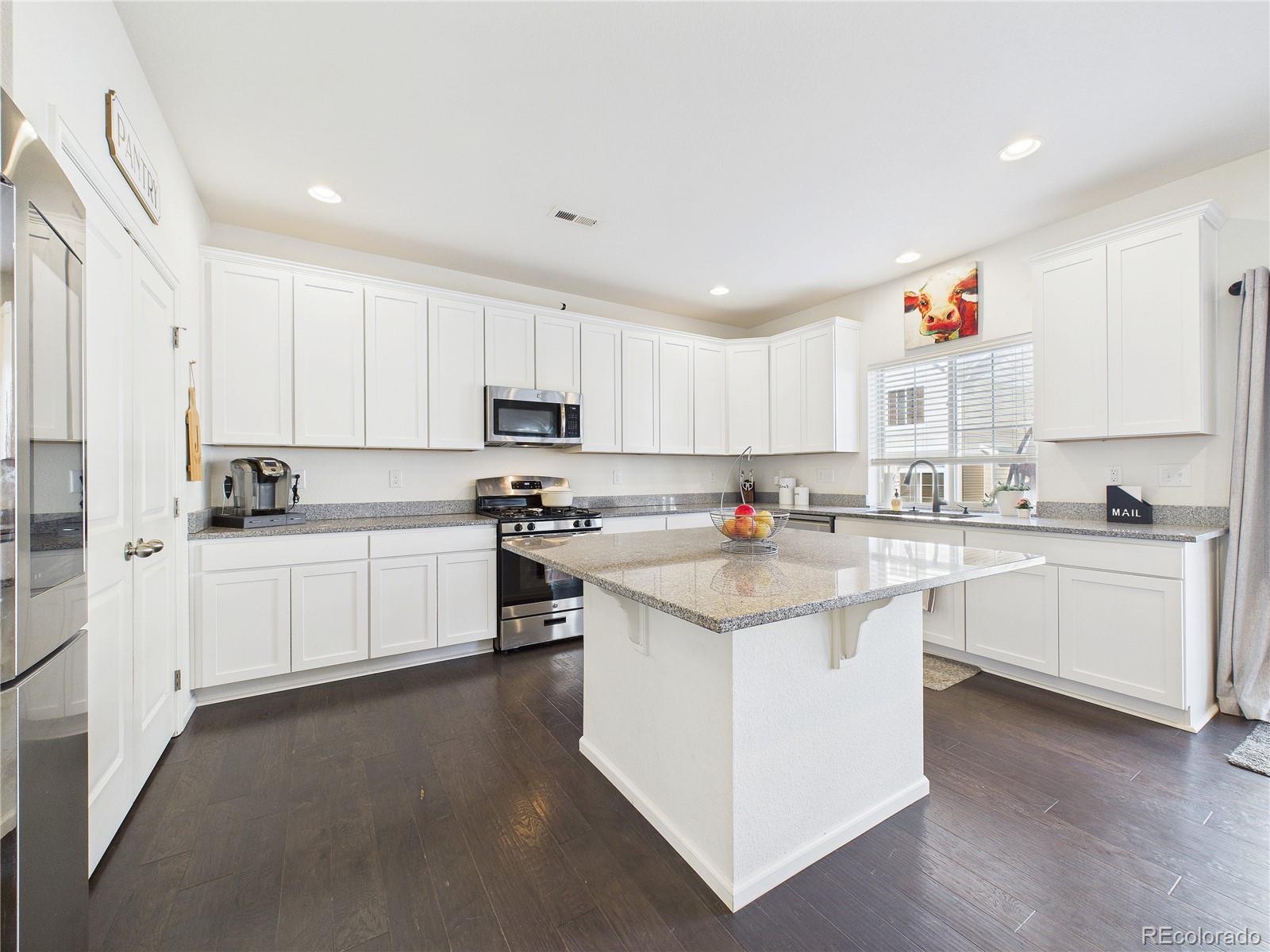 MLS Image #3 for 10541  racine way,commerce city, Colorado