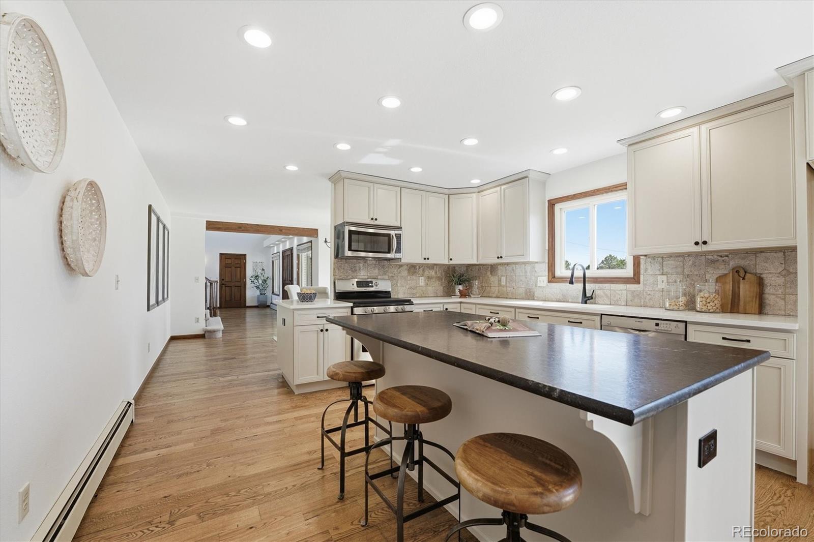 MLS Image #11 for 13501  lowell boulevard,broomfield, Colorado