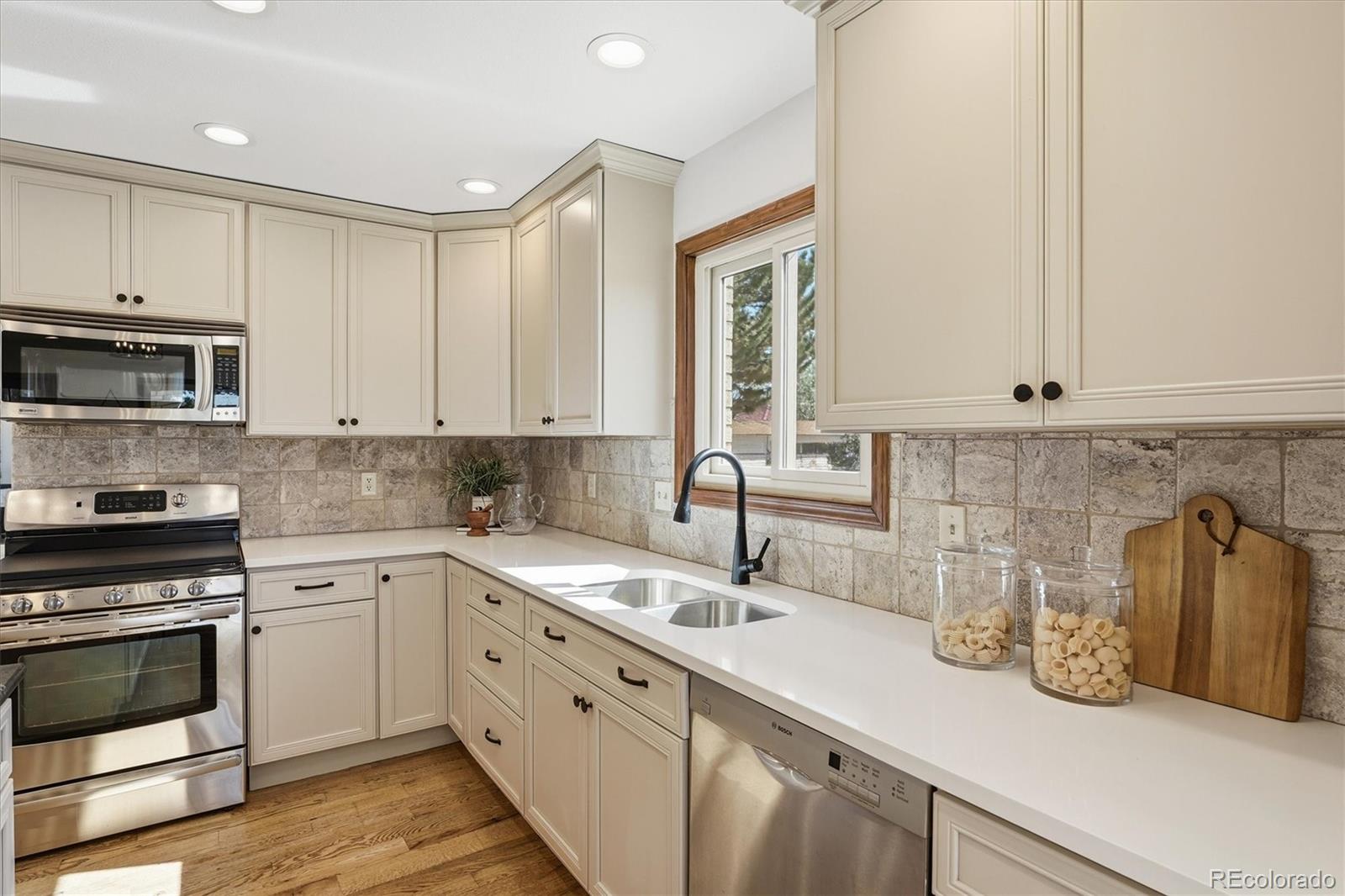 MLS Image #13 for 13501  lowell boulevard,broomfield, Colorado