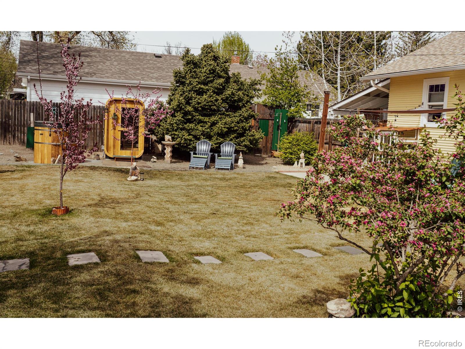 MLS Image #12 for 904  charlotte street,johnstown, Colorado