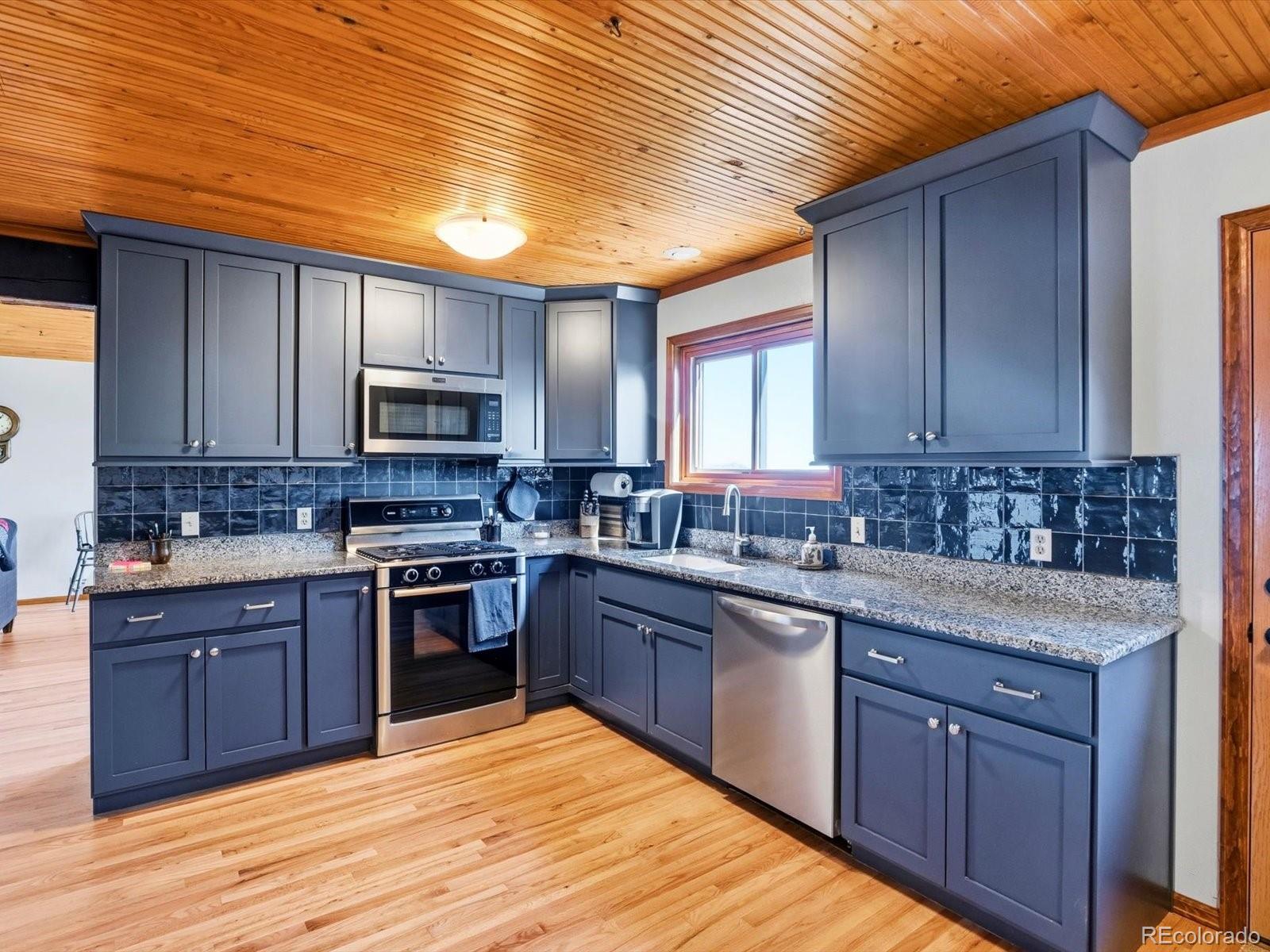 MLS Image #19 for 345  deer trail circle,boulder, Colorado