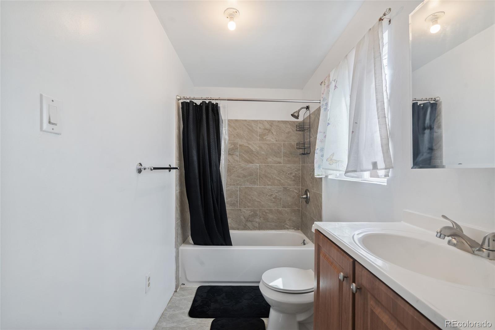 MLS Image #7 for 3148  racine street,aurora, Colorado