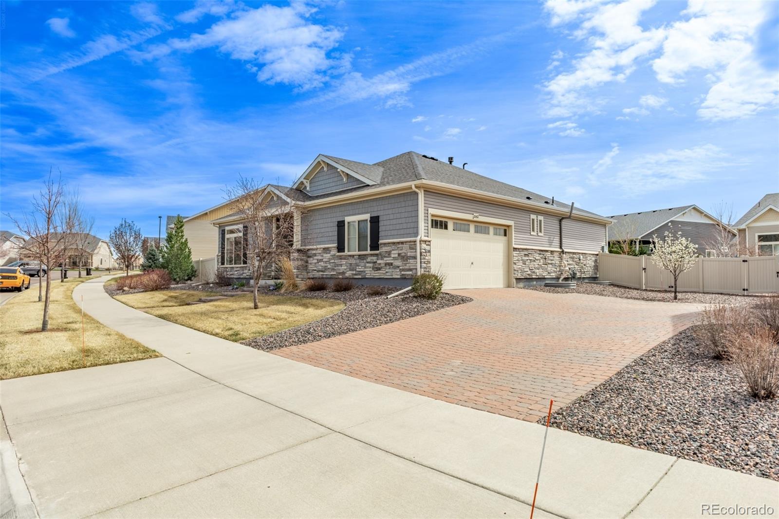 MLS Image #2 for 20422 e 52nd avenue,denver, Colorado