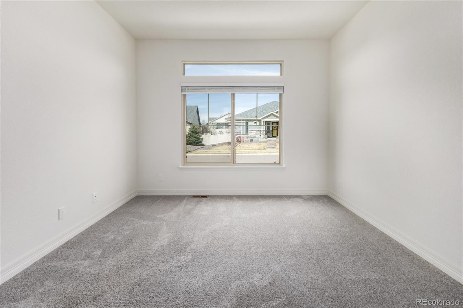 MLS Image #23 for 20422 e 52nd avenue,denver, Colorado