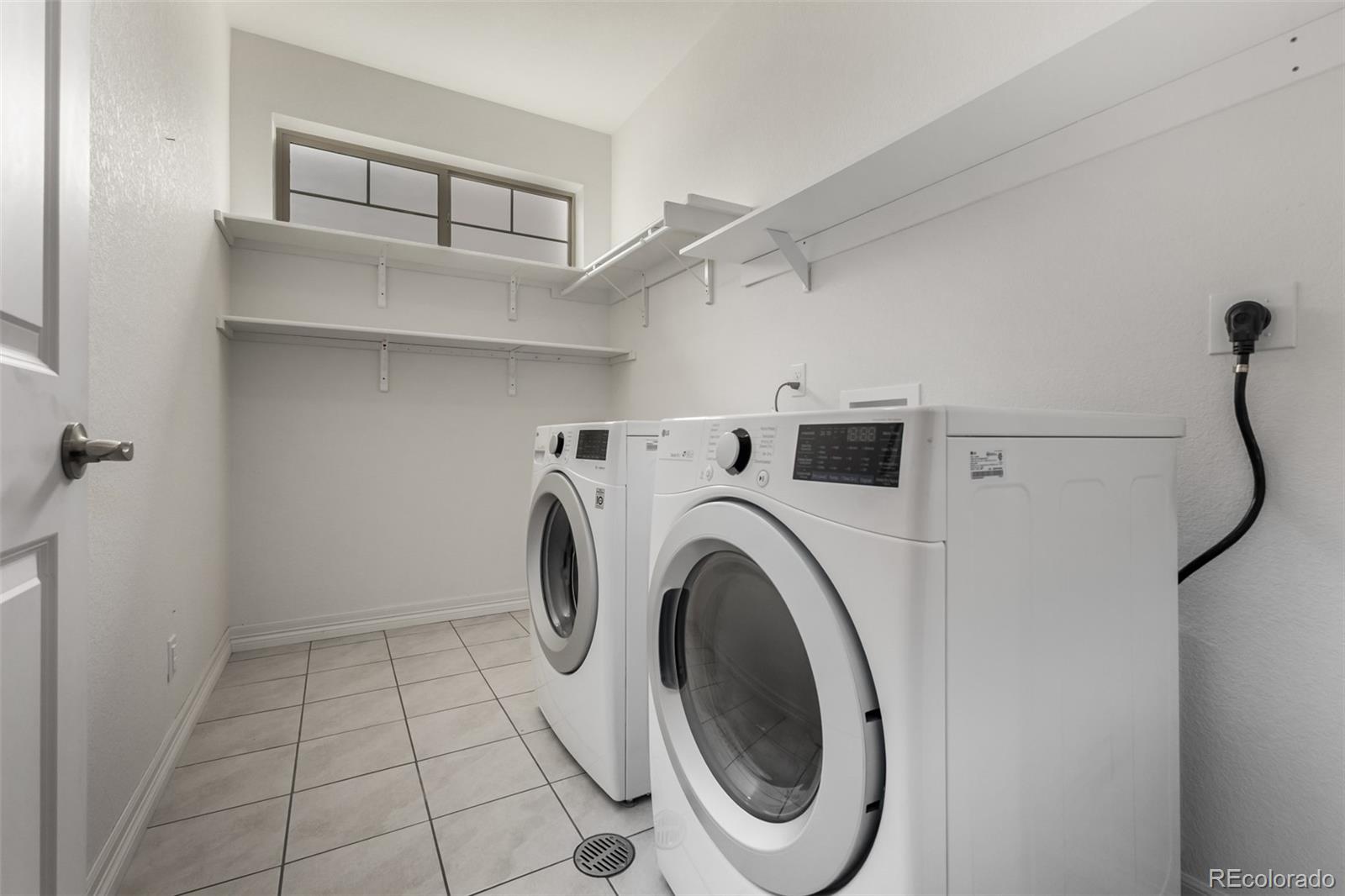 MLS Image #30 for 20422 e 52nd avenue,denver, Colorado