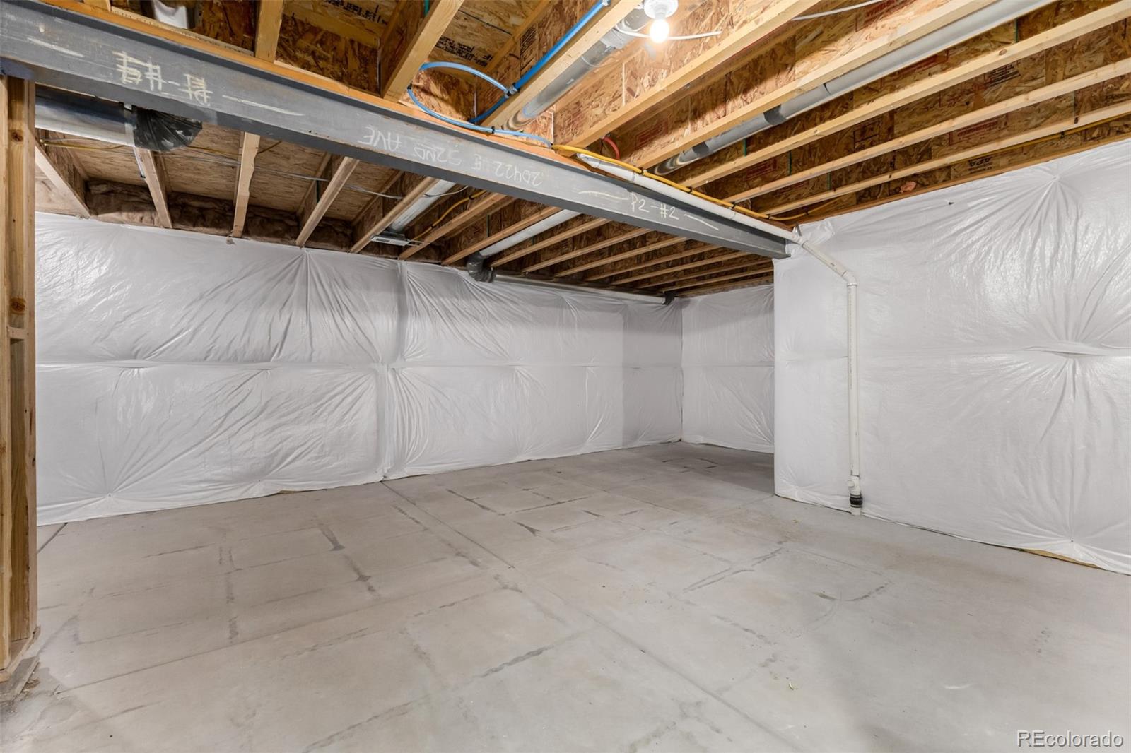 MLS Image #31 for 20422 e 52nd avenue,denver, Colorado