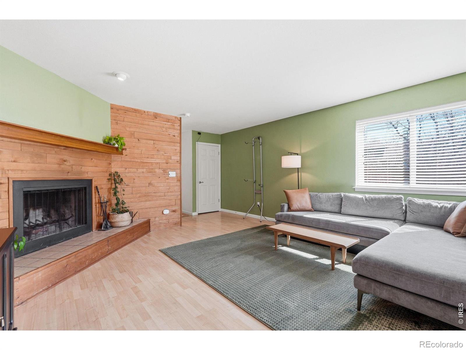 MLS Image #5 for 2936  eagle way,boulder, Colorado
