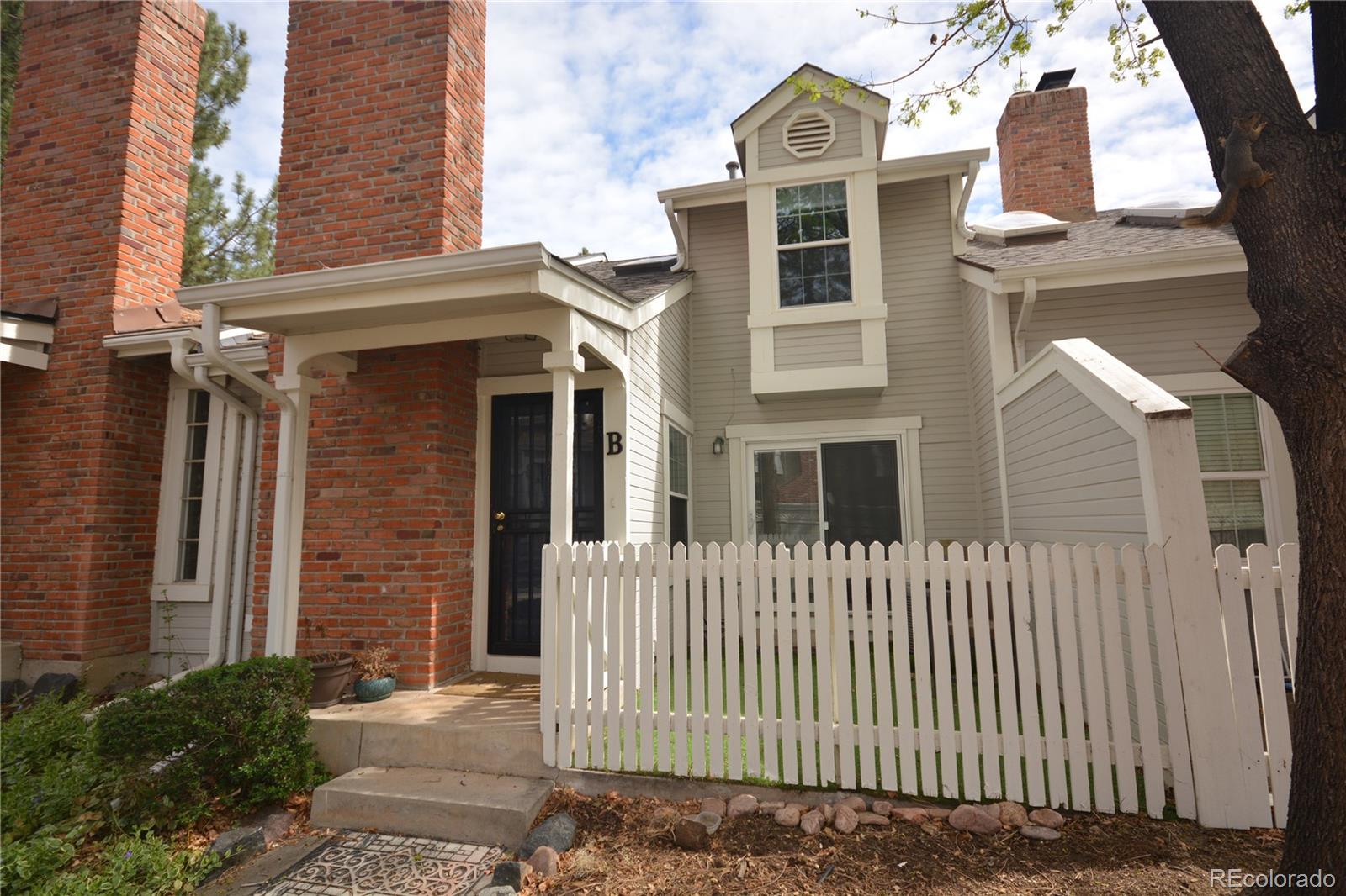MLS Image #2 for 2880 w long circle b,littleton, Colorado