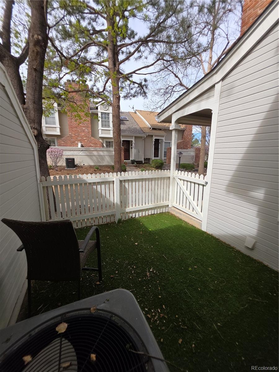 MLS Image #9 for 2880 w long circle b,littleton, Colorado