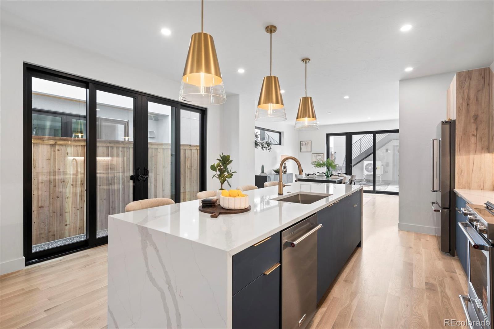 MLS Image #12 for 3240 n franklin street,denver, Colorado