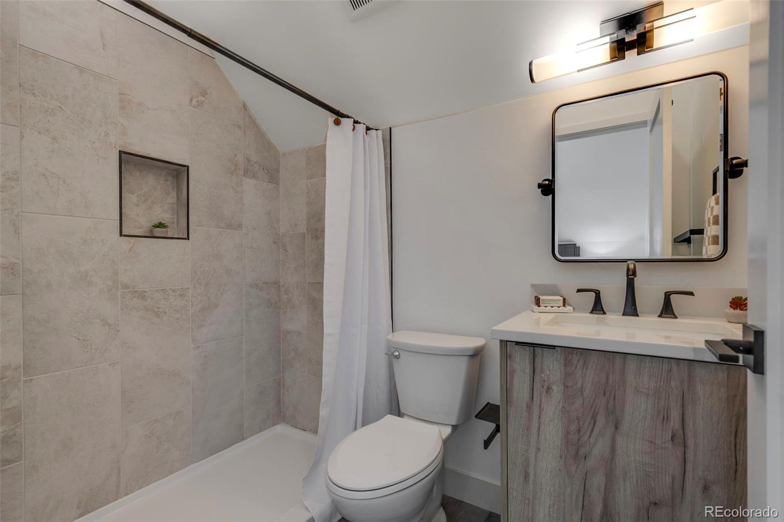 MLS Image #41 for 3240 n franklin street,denver, Colorado
