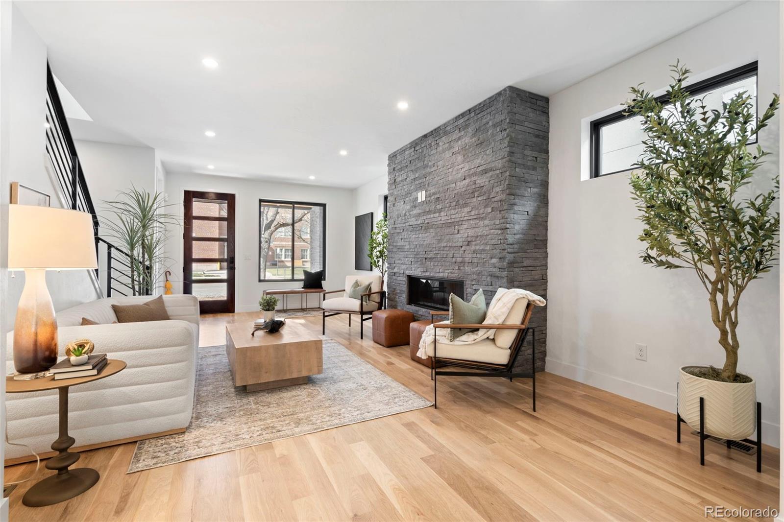 MLS Image #6 for 3240 n franklin street,denver, Colorado