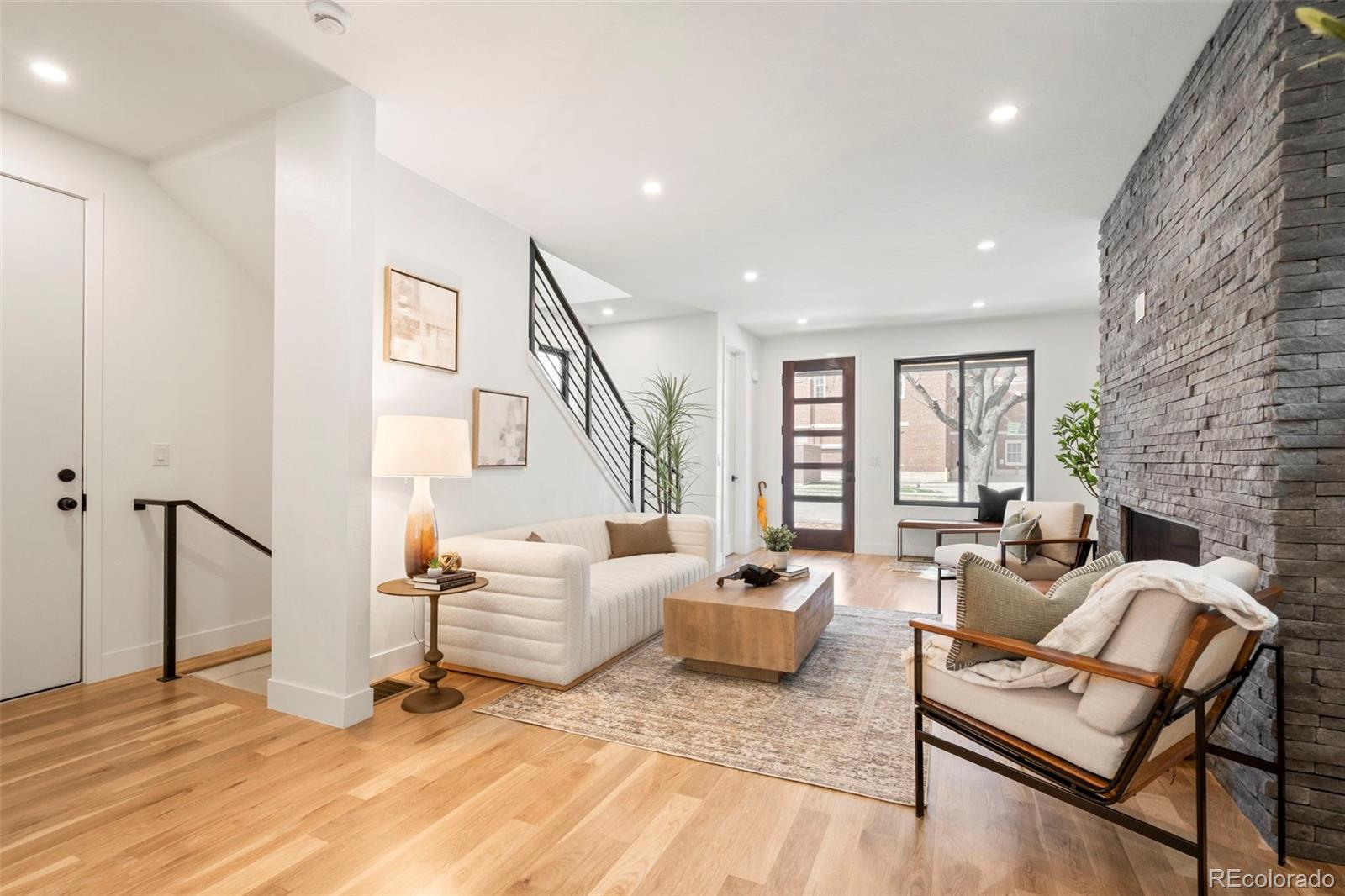 MLS Image #7 for 3240 n franklin street,denver, Colorado