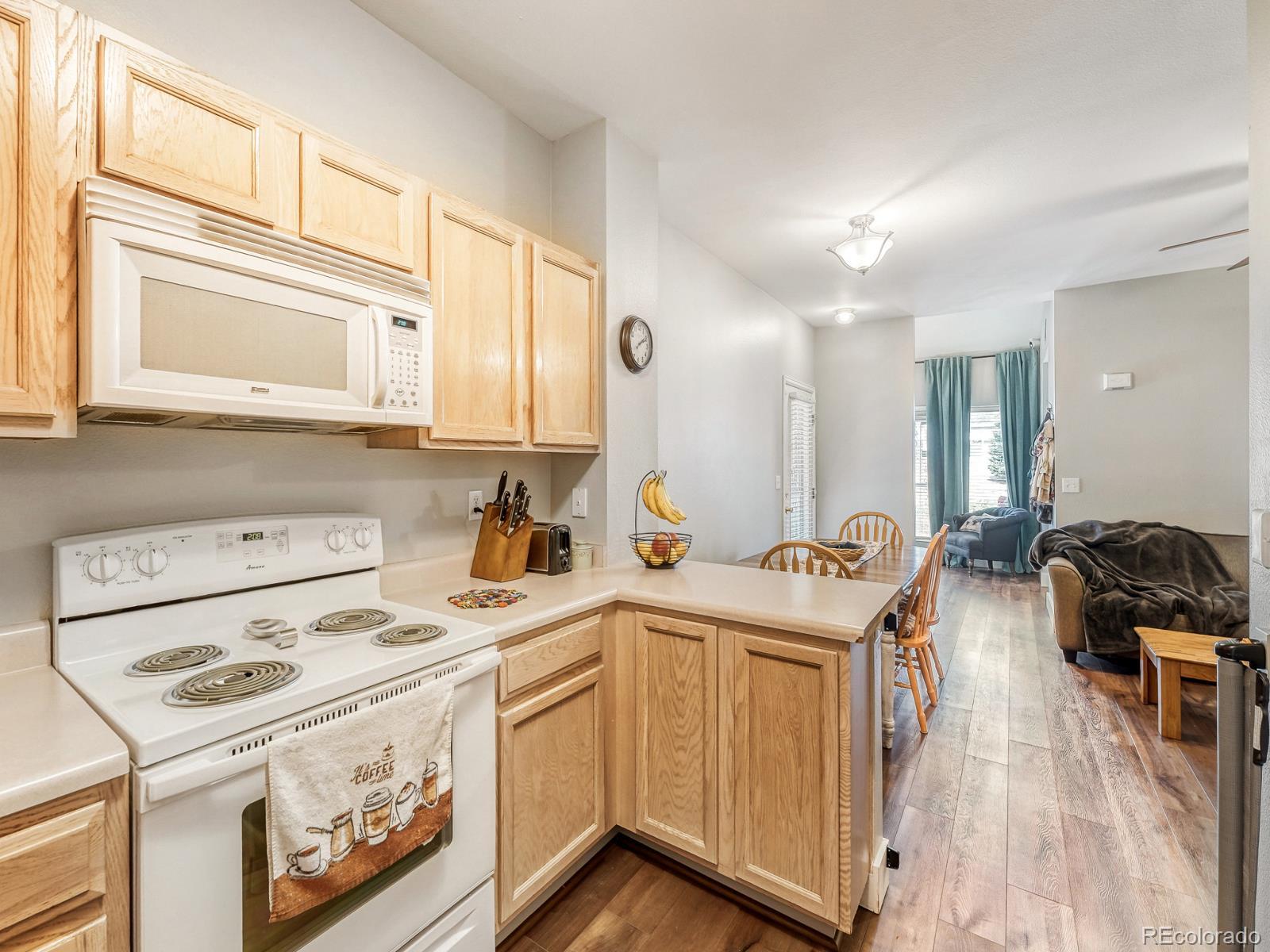 MLS Image #10 for 3216 s walden court l,aurora, Colorado