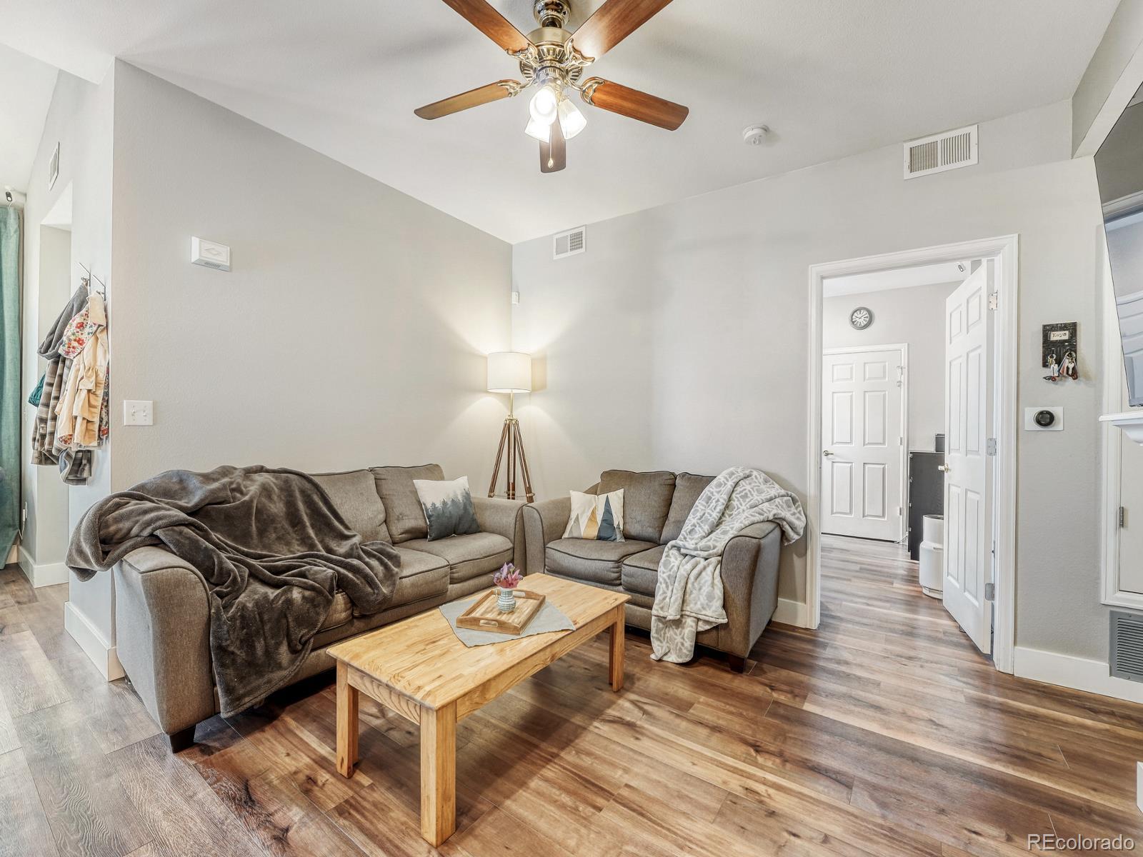 MLS Image #5 for 3216 s walden court l,aurora, Colorado