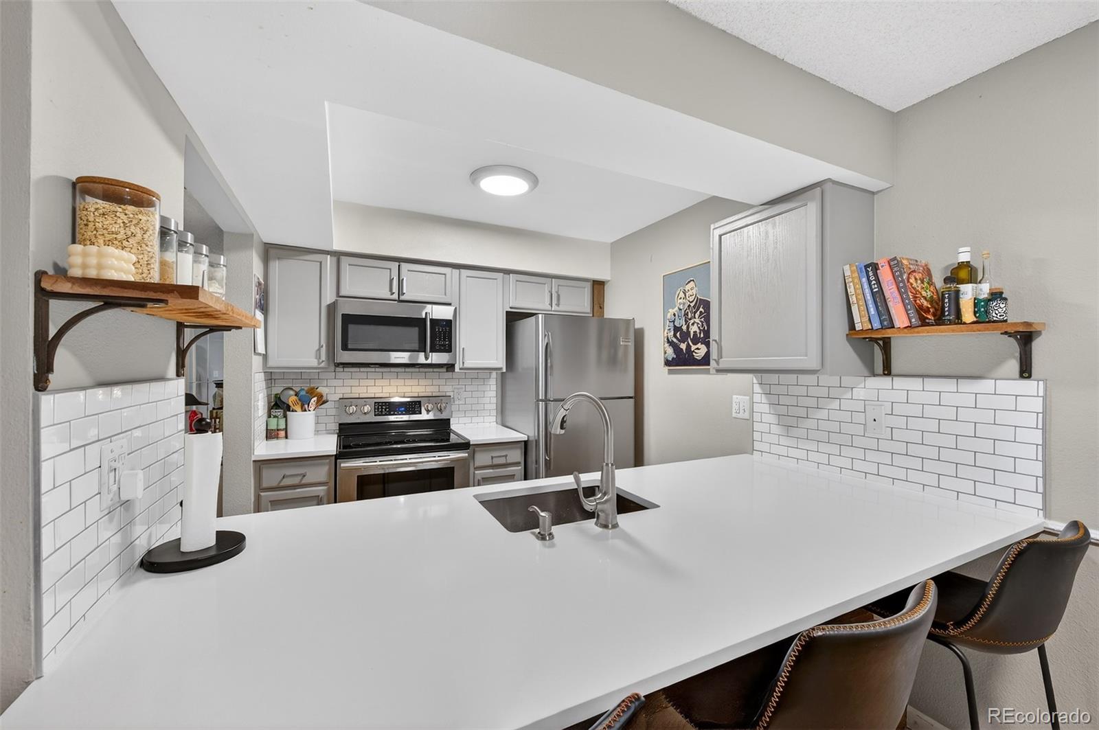 MLS Image #4 for 3141 s tamarac drive 109g,denver, Colorado