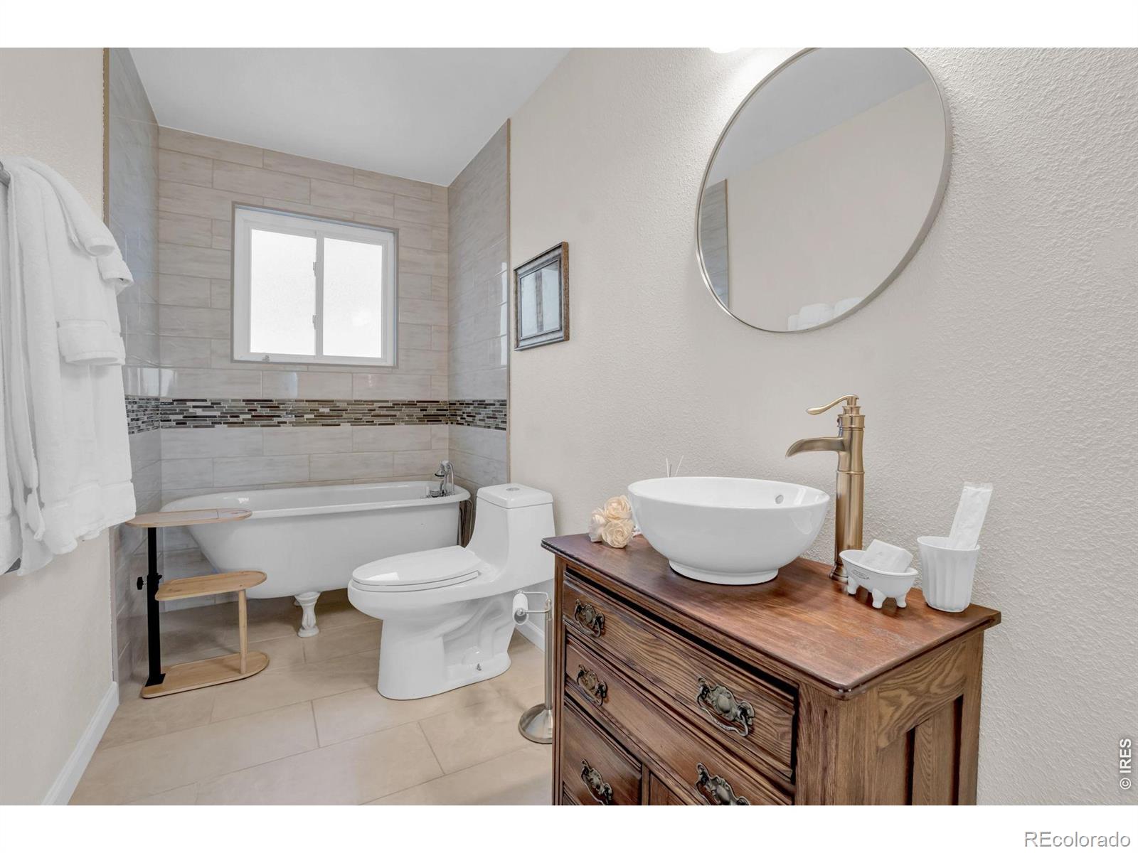 MLS Image #7 for 1605  sunnyside drive,loveland, Colorado