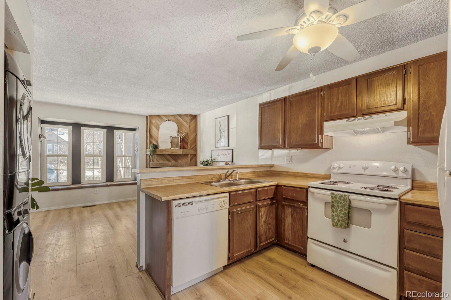 MLS Image #11 for 17477 e rice circle f,aurora, Colorado