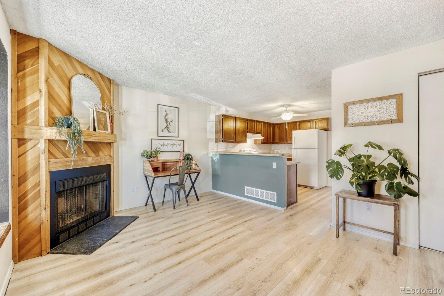 MLS Image #6 for 17477 e rice circle f,aurora, Colorado