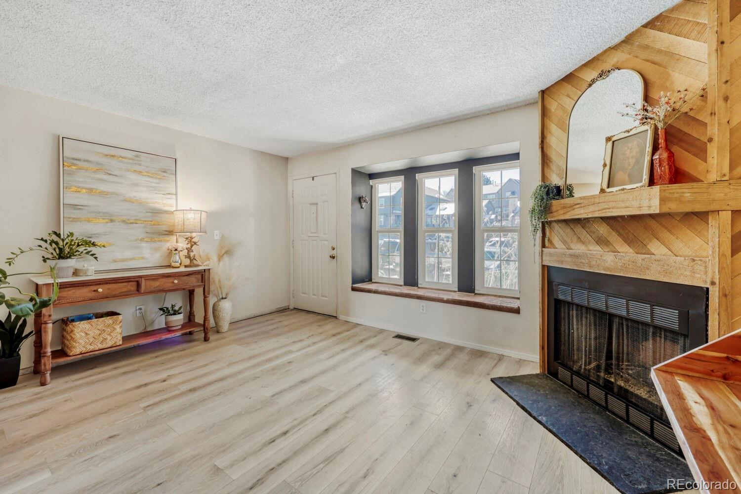 MLS Image #8 for 17477 e rice circle f,aurora, Colorado