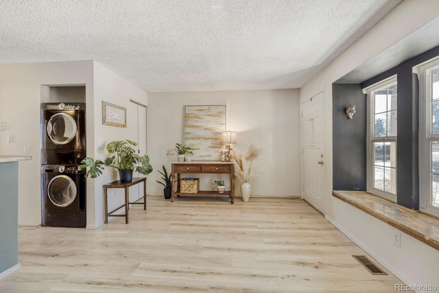 MLS Image #9 for 17477 e rice circle f,aurora, Colorado