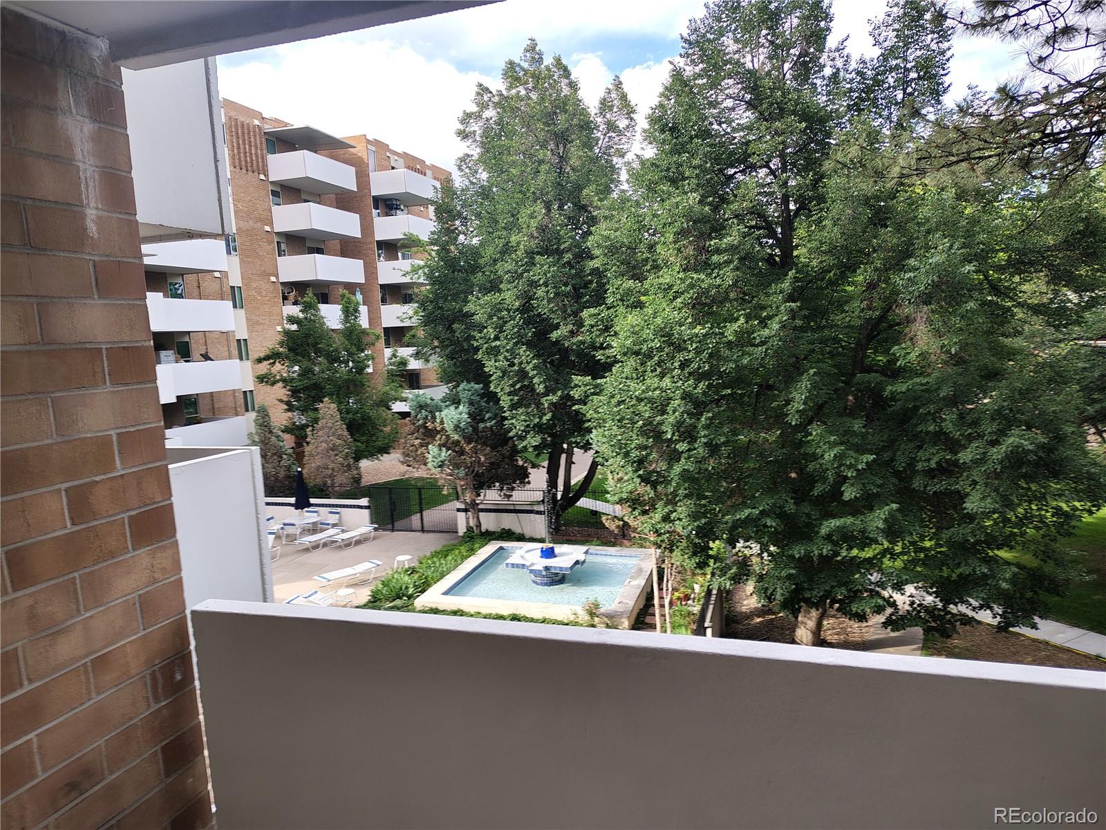 MLS Image #42 for 2880 s locust street,denver, Colorado