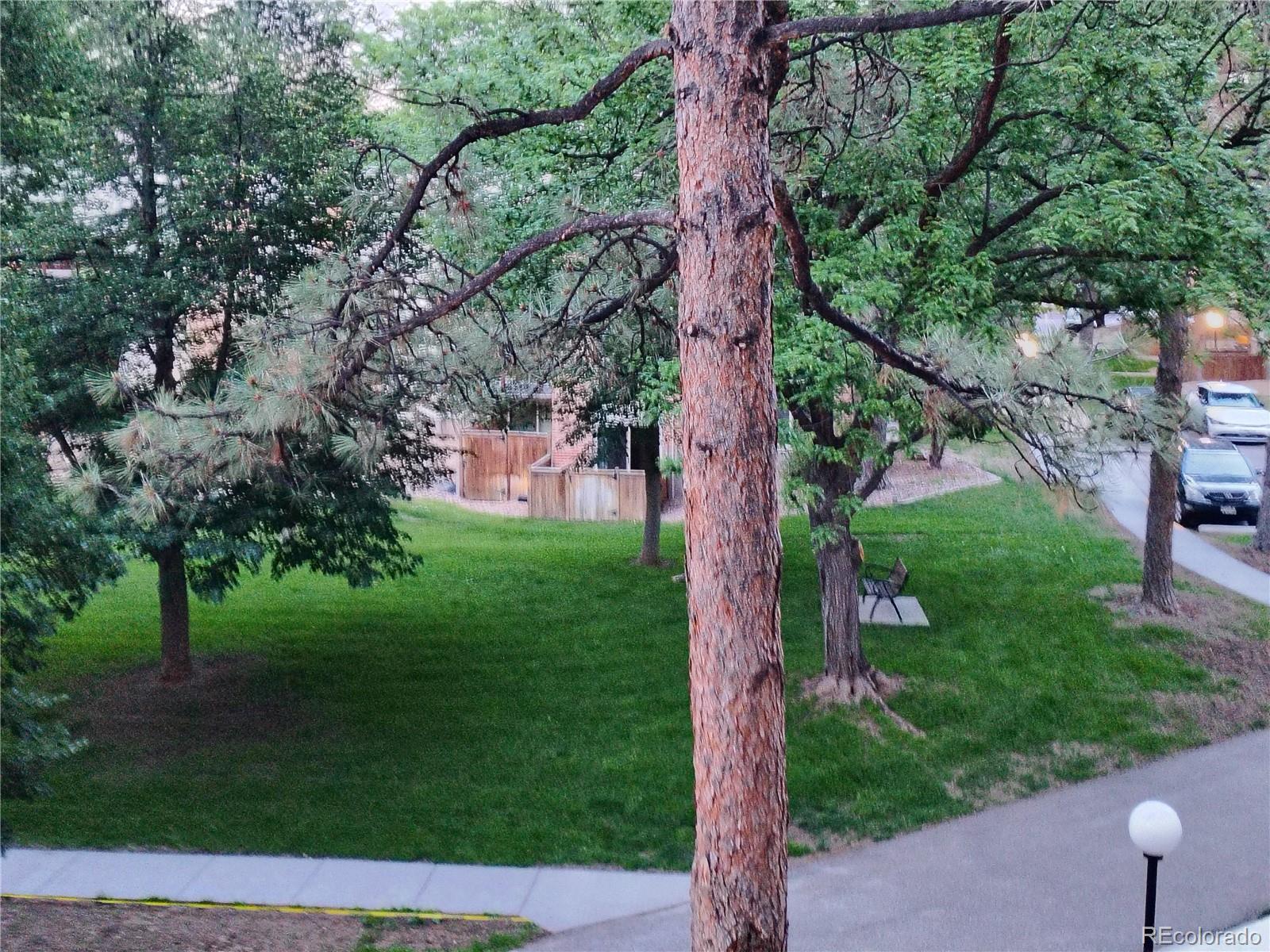 MLS Image #43 for 2880 s locust street,denver, Colorado